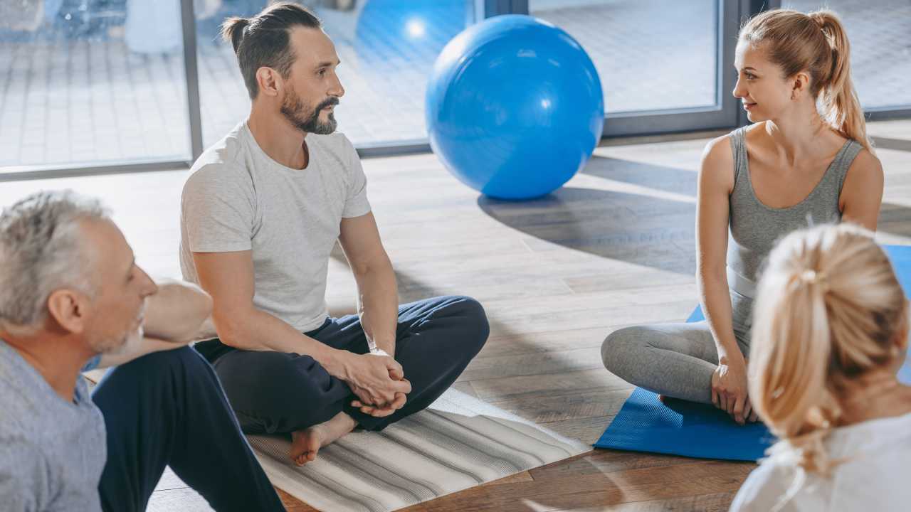 yoga & movement therapy